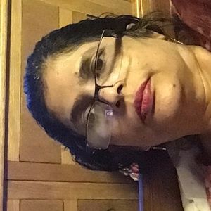 Meet your Posher, Sonita